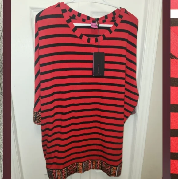 Save The Queen tunic top - Picture 8 of 10